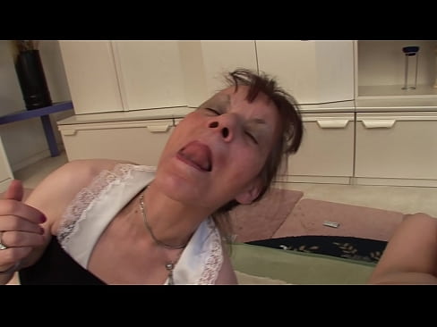 ❤️ Duas avós e um avô têm um ménage à trois ️ Porno vídeo em nós pt.porn-93.ru ❌️